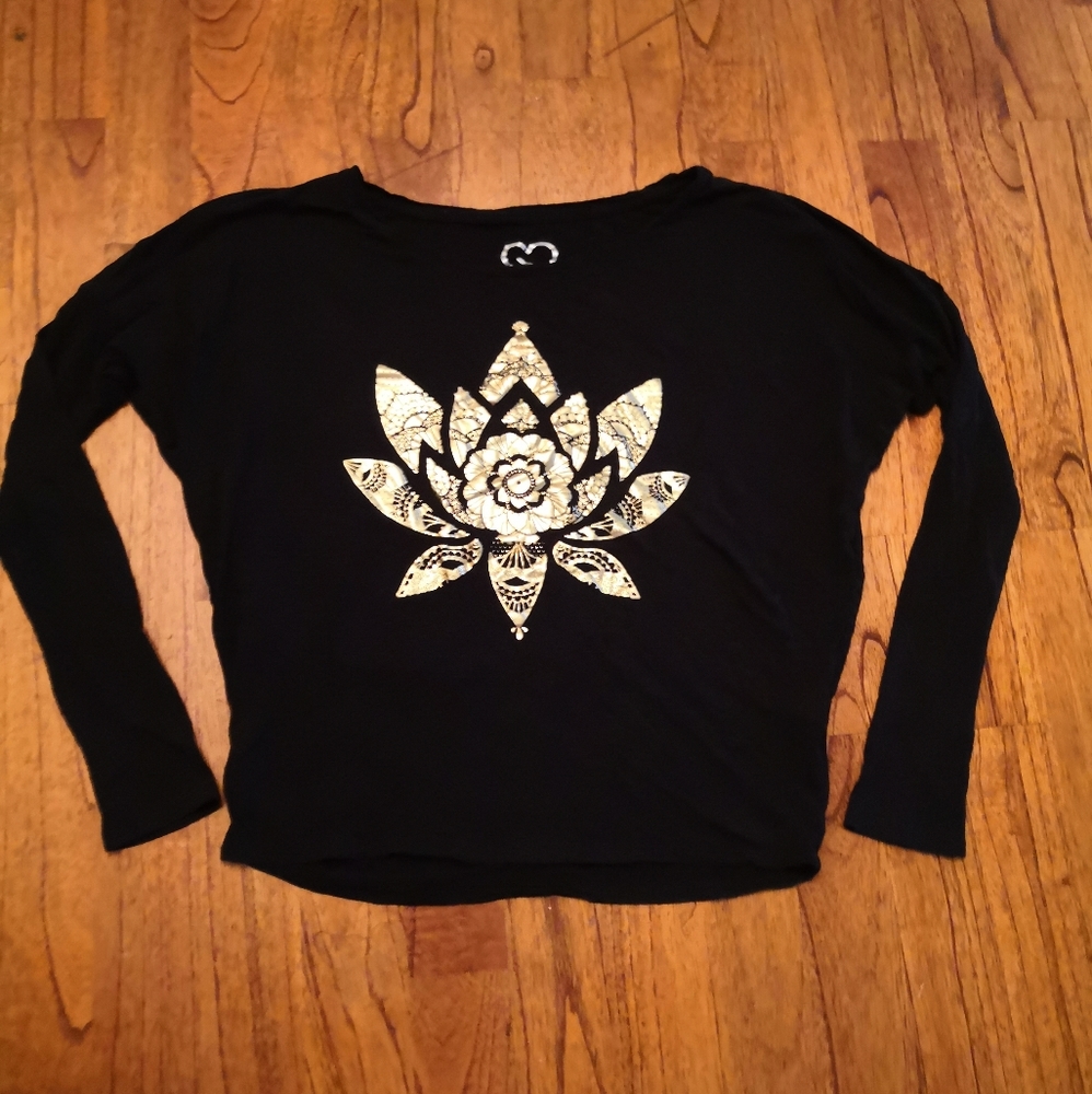 🌺 5/$25 Black Long Sleeve Baggy Top